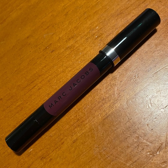 Marc Jacobs Le Marc Liquid Lip Crayon - Picture 3 of 16